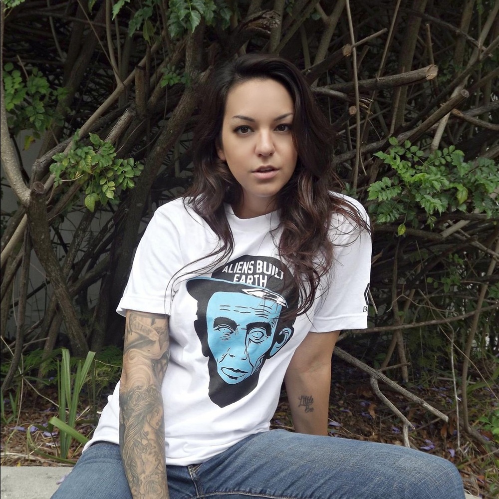 T-shirts for Aliens Built Earth